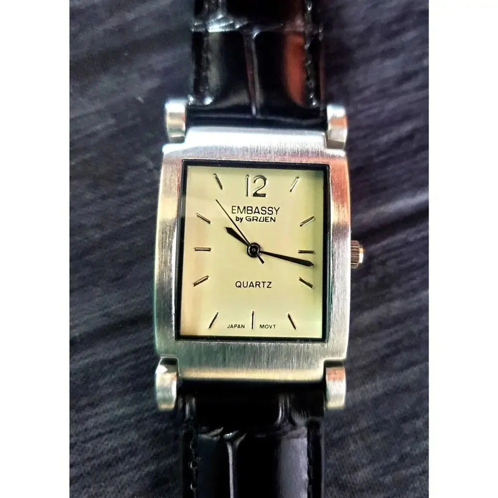 Rare‎ Hinged Lug Embassy Gruen Vintage Men's Tank Watch NOS